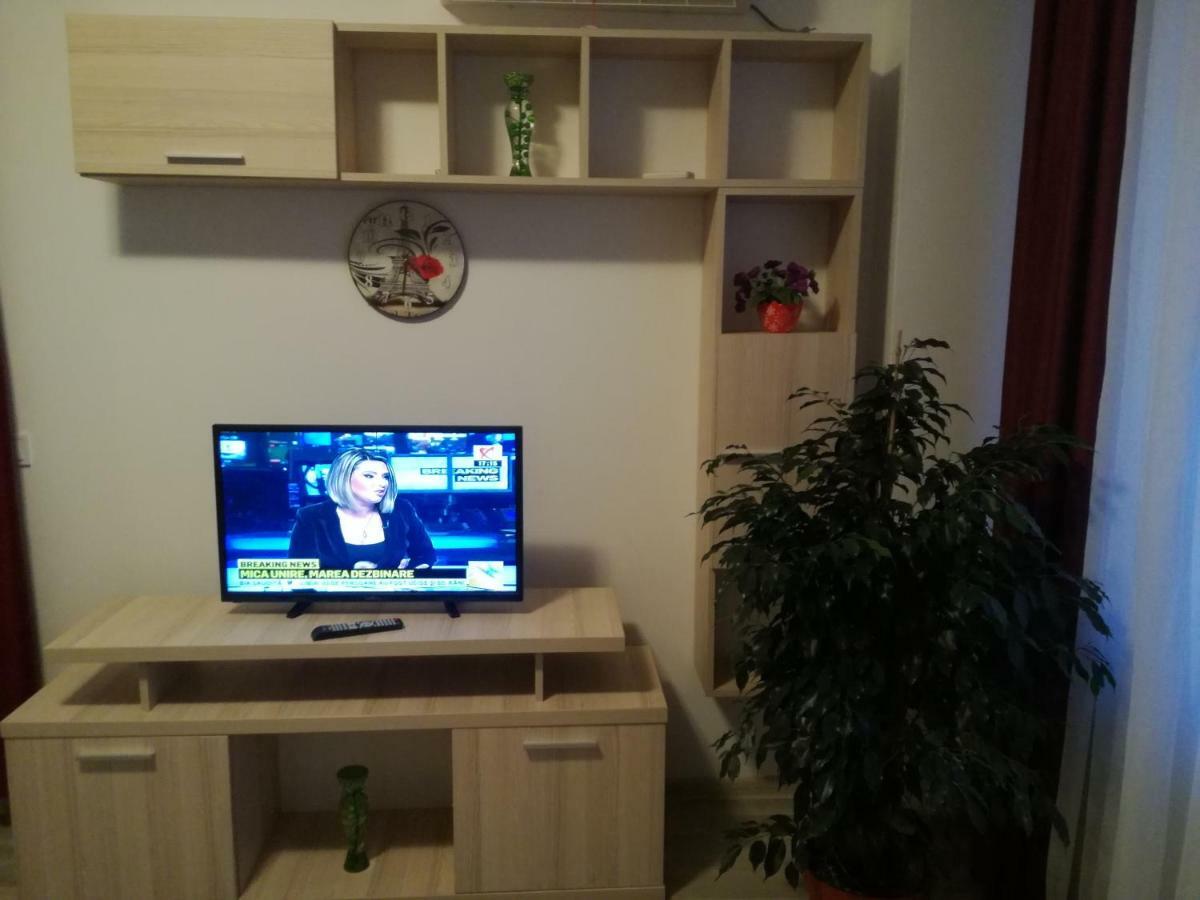 Summerland Sea View Apartament