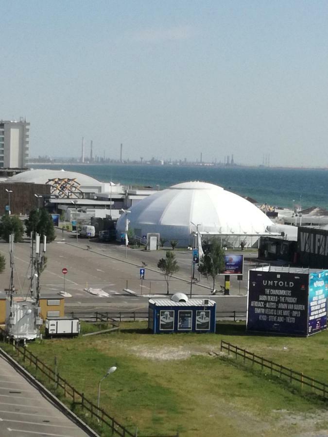 Summerland Sea View Mamaia