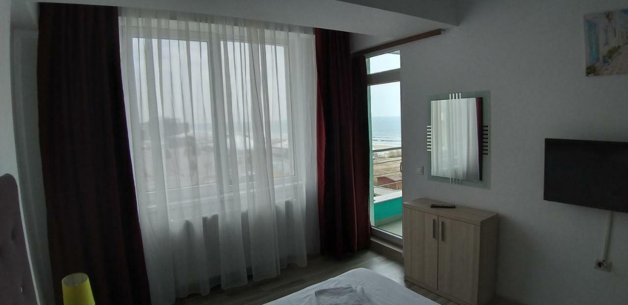 Summerland Sea View *